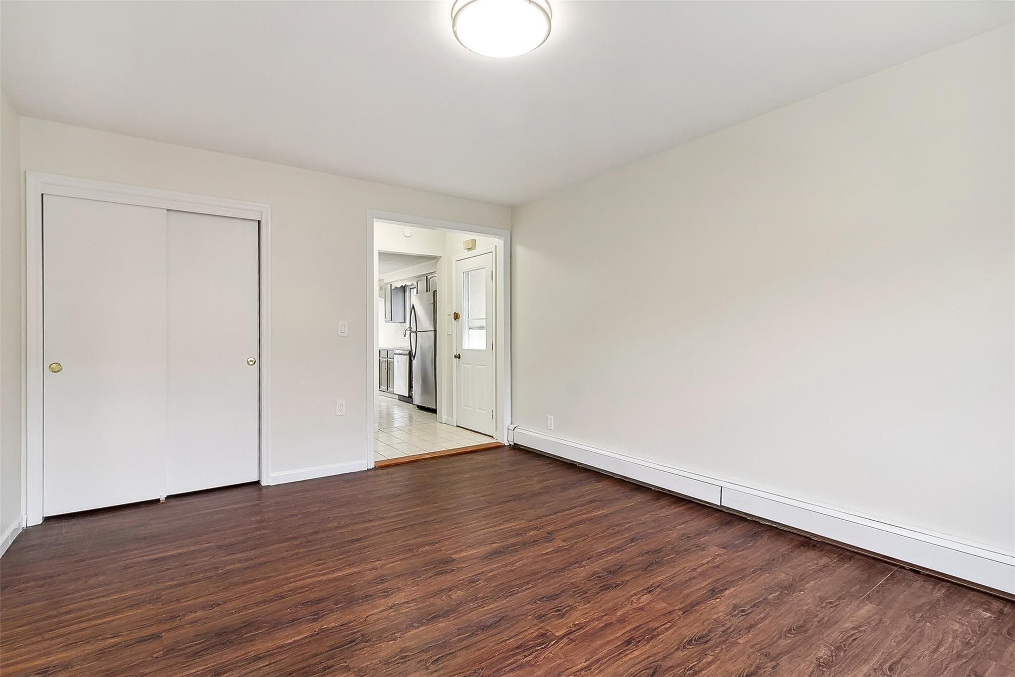 25 Armourvilla Avenue 2