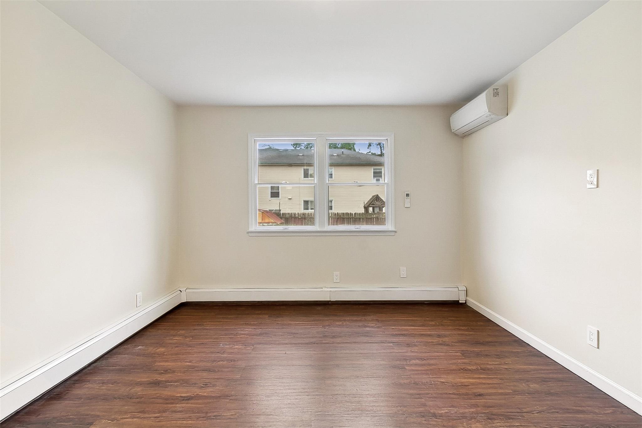 25 Armourvilla Avenue 2