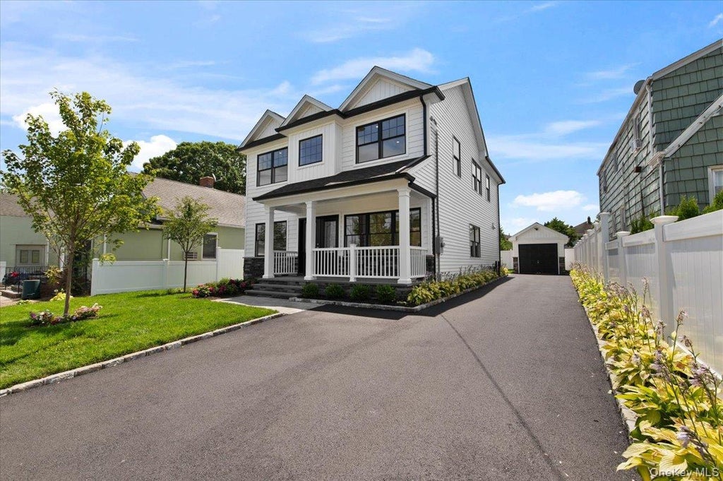 Photo of 51 Willis Avenue, Syosset, NY 11791 (MLS # 1055098)