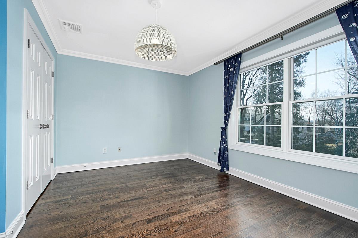 433 Melbourne Avenue, Mamaroneck, New York image 21