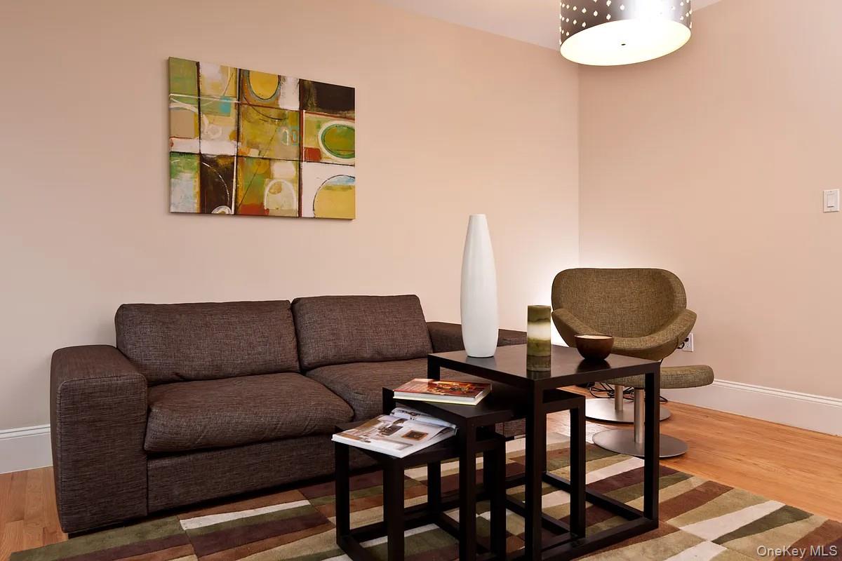 116-61 Curzon Road 6A