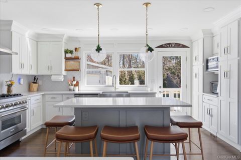 Homes For Sale - 245 Norma Avenue<br/> West Islip, NY 11795