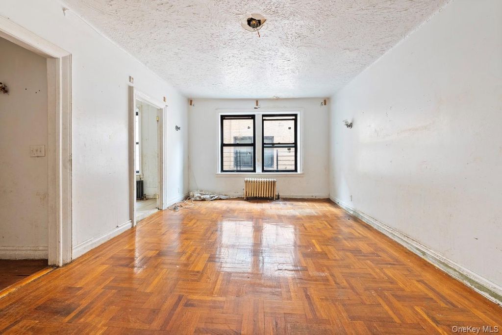 Photo of 1715 Nelson Avenue #4H, Bronx, NY 10453 (MLS # 948786)