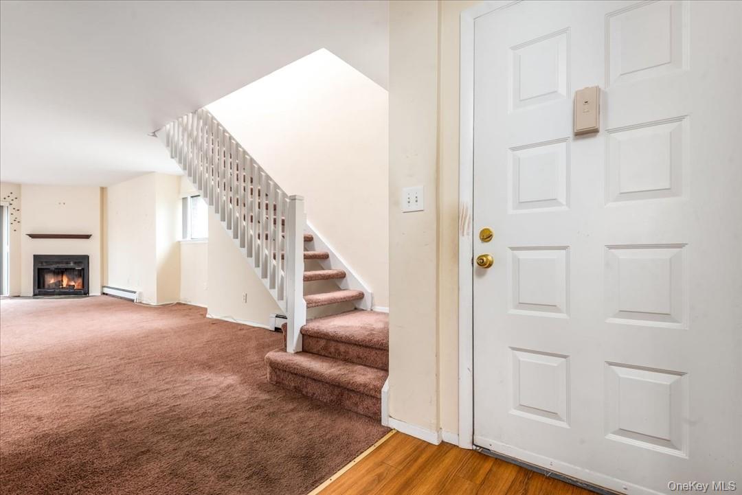 492 N Broadway Avenue 28