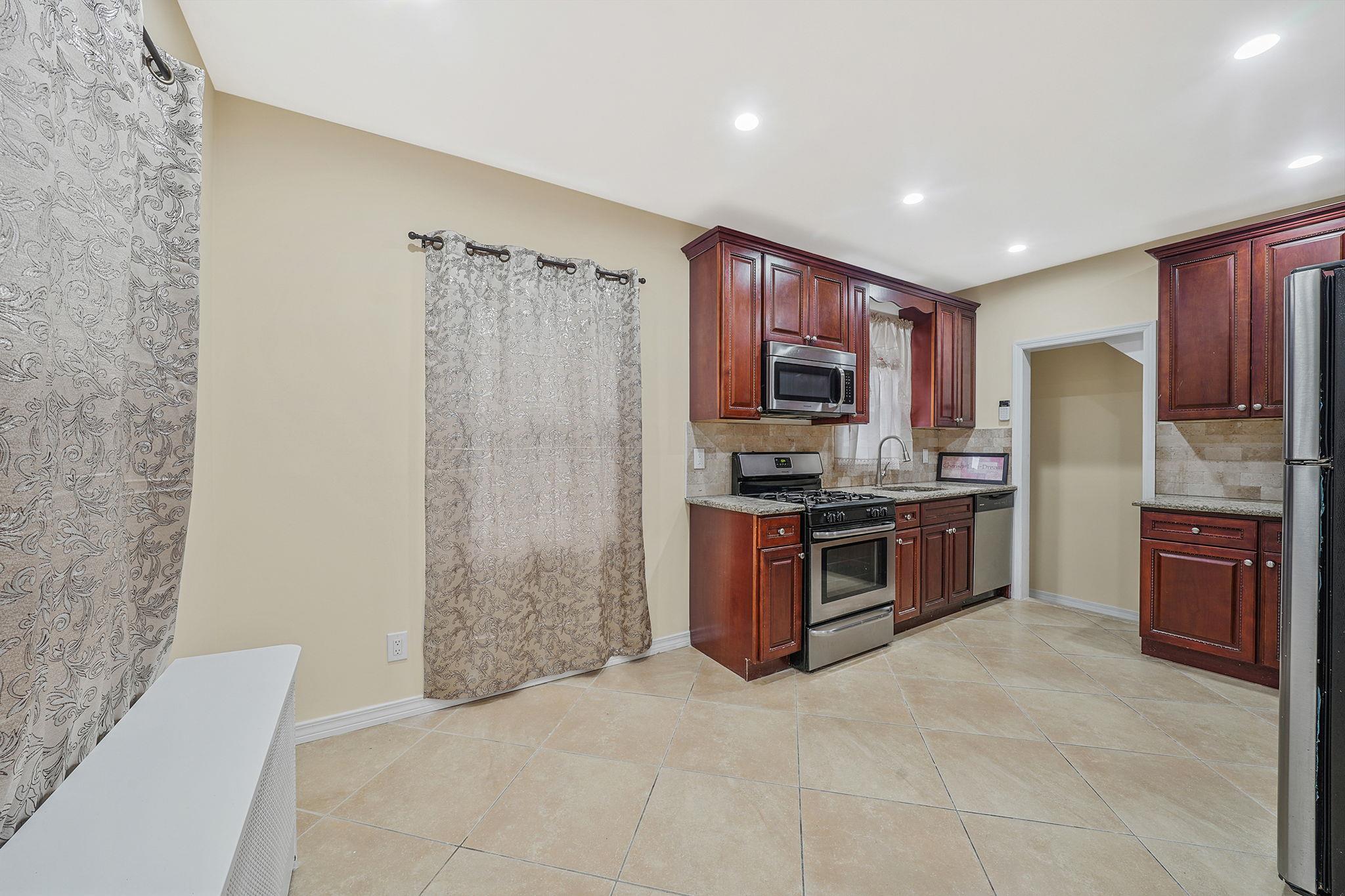 121-16 198th Street, Springfield Gardens, New York image 13