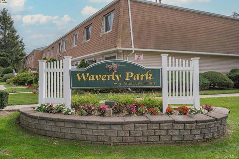 Condo For Sale - 204 Storm Drive<br/> Holtsville, NY 11742