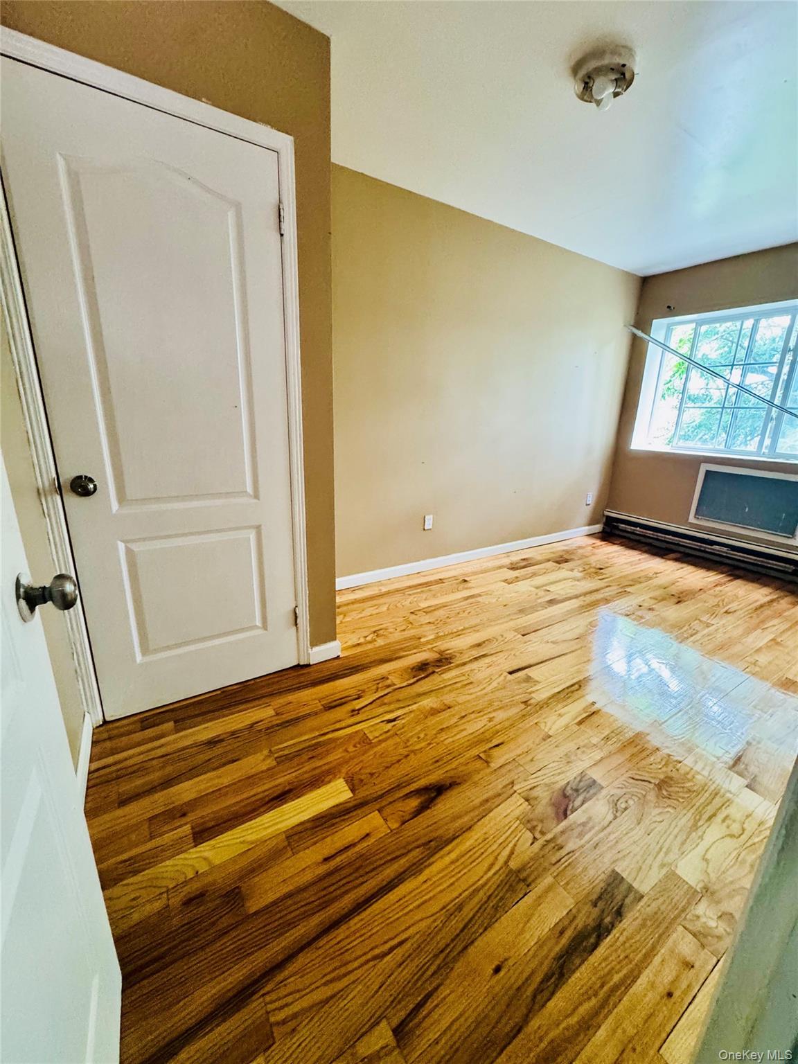 18915 117th Road 2nd fl - Photo 3