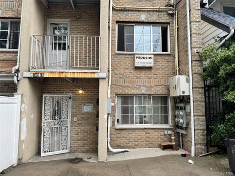 Multifamily For Rent - 18915 117th Road #2ND FL<br/> Saint Albans, NY 11412
