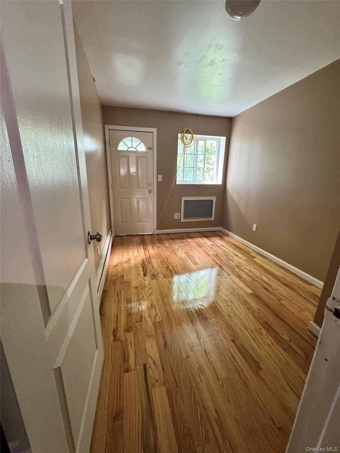 18915 117th Road 2nd fl - Photo 4