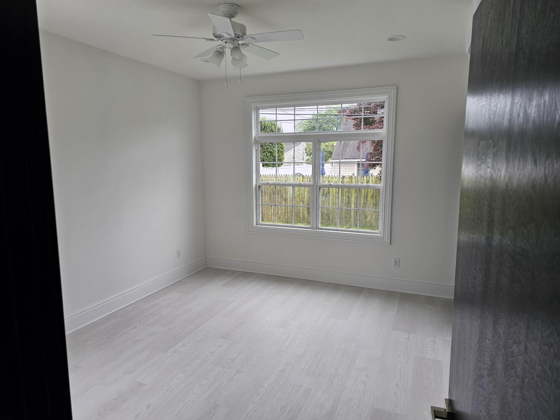 56 Sunrise Lane, Levittown, New York image 23