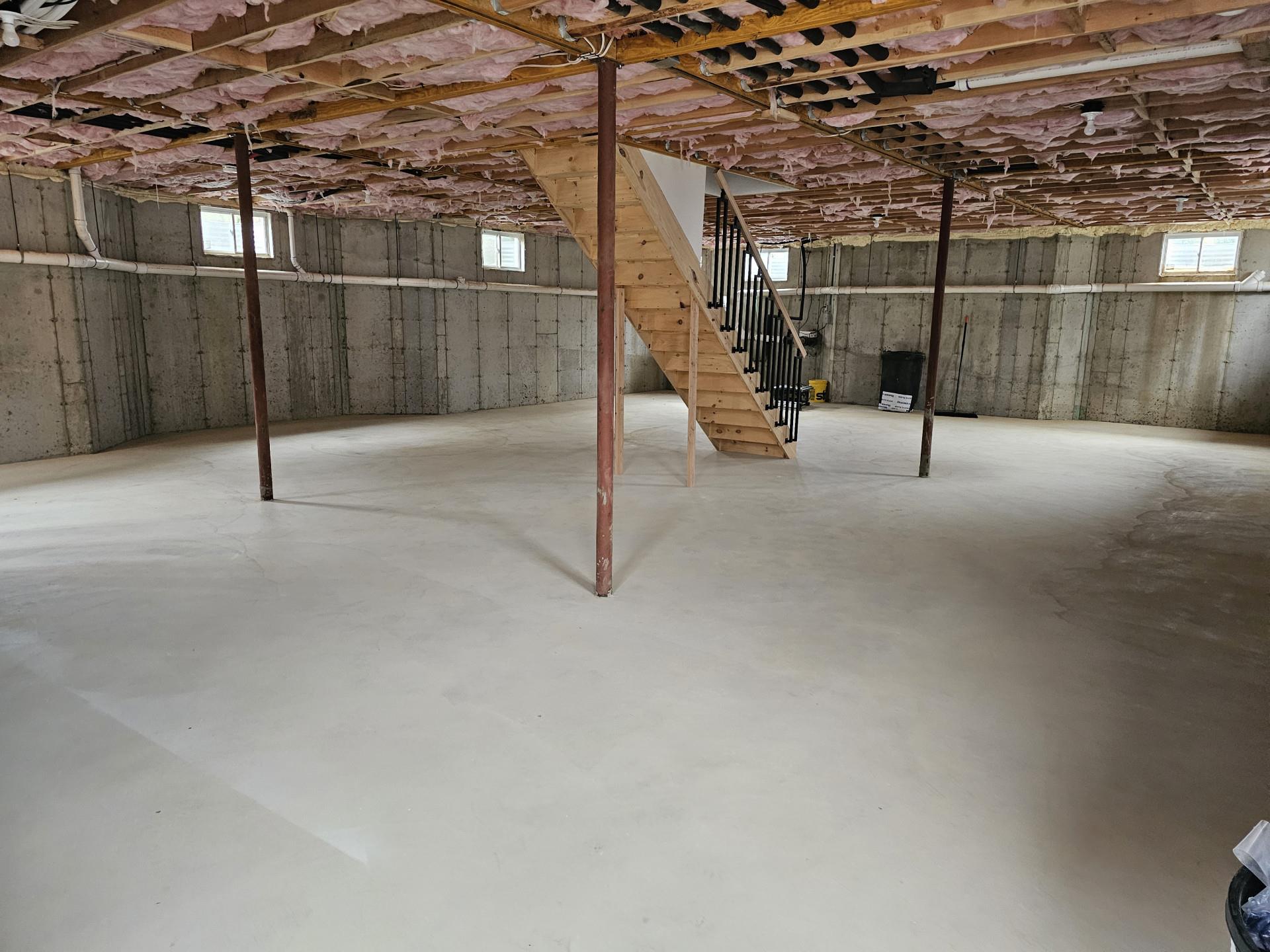 56 Sunrise Lane, Levittown, New York image 28