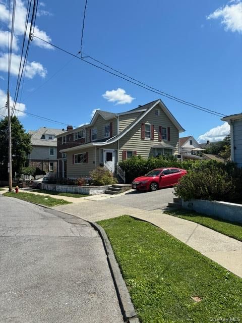 Homes For Sale - 212 Stone Avenue<br/> Yonkers, NY 10701