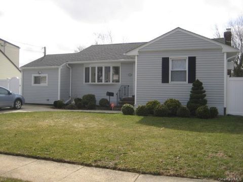 3866 Hudson Avenue Seaford NY 11783