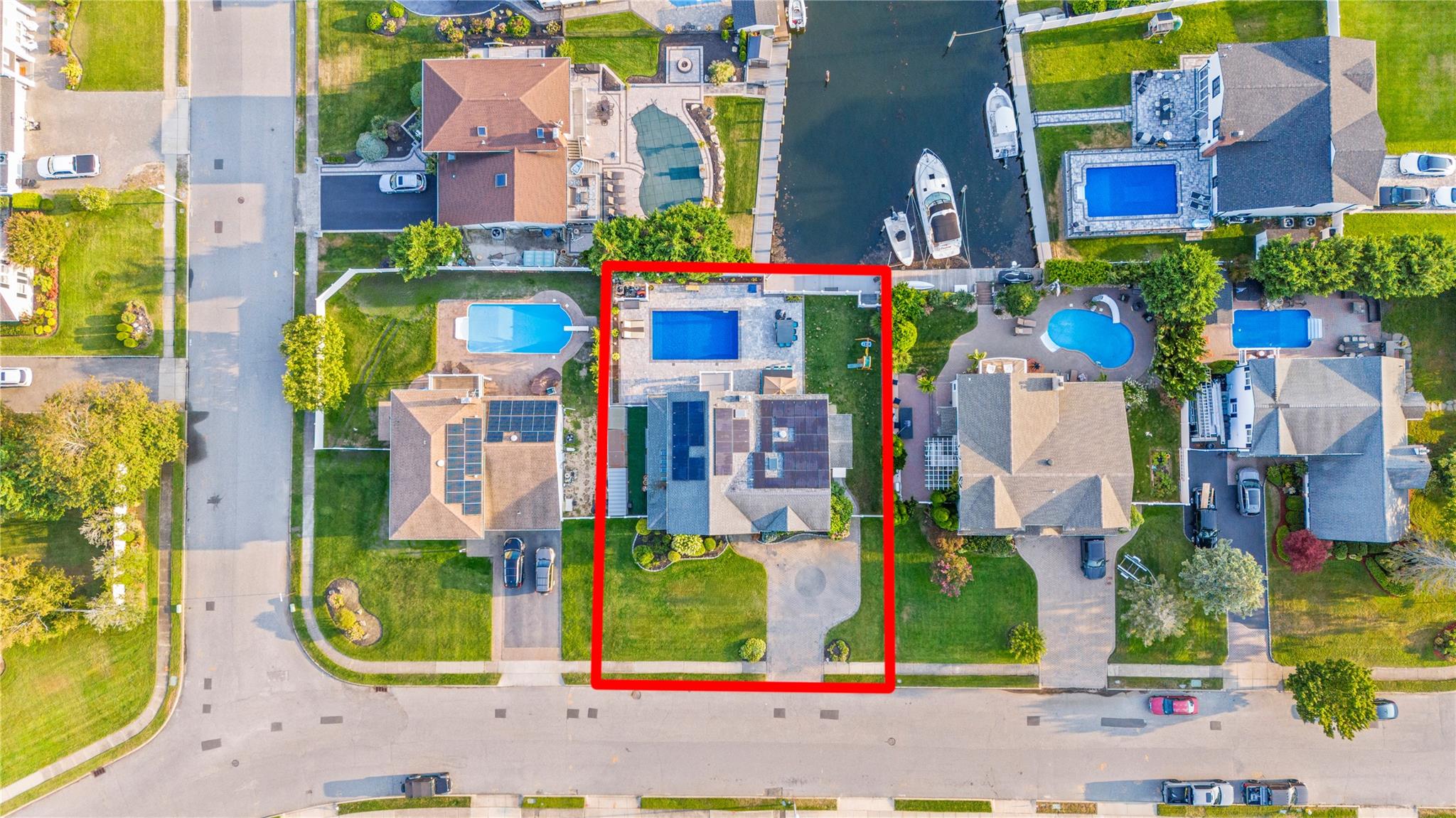 20 Skipper Drive, West Islip, New York image 2