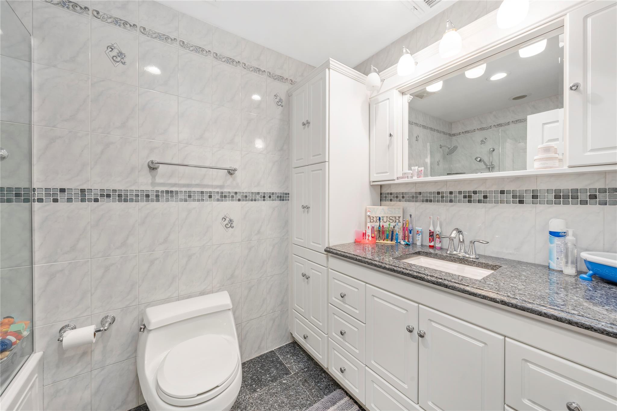 20 Skipper Drive, West Islip, New York image 19