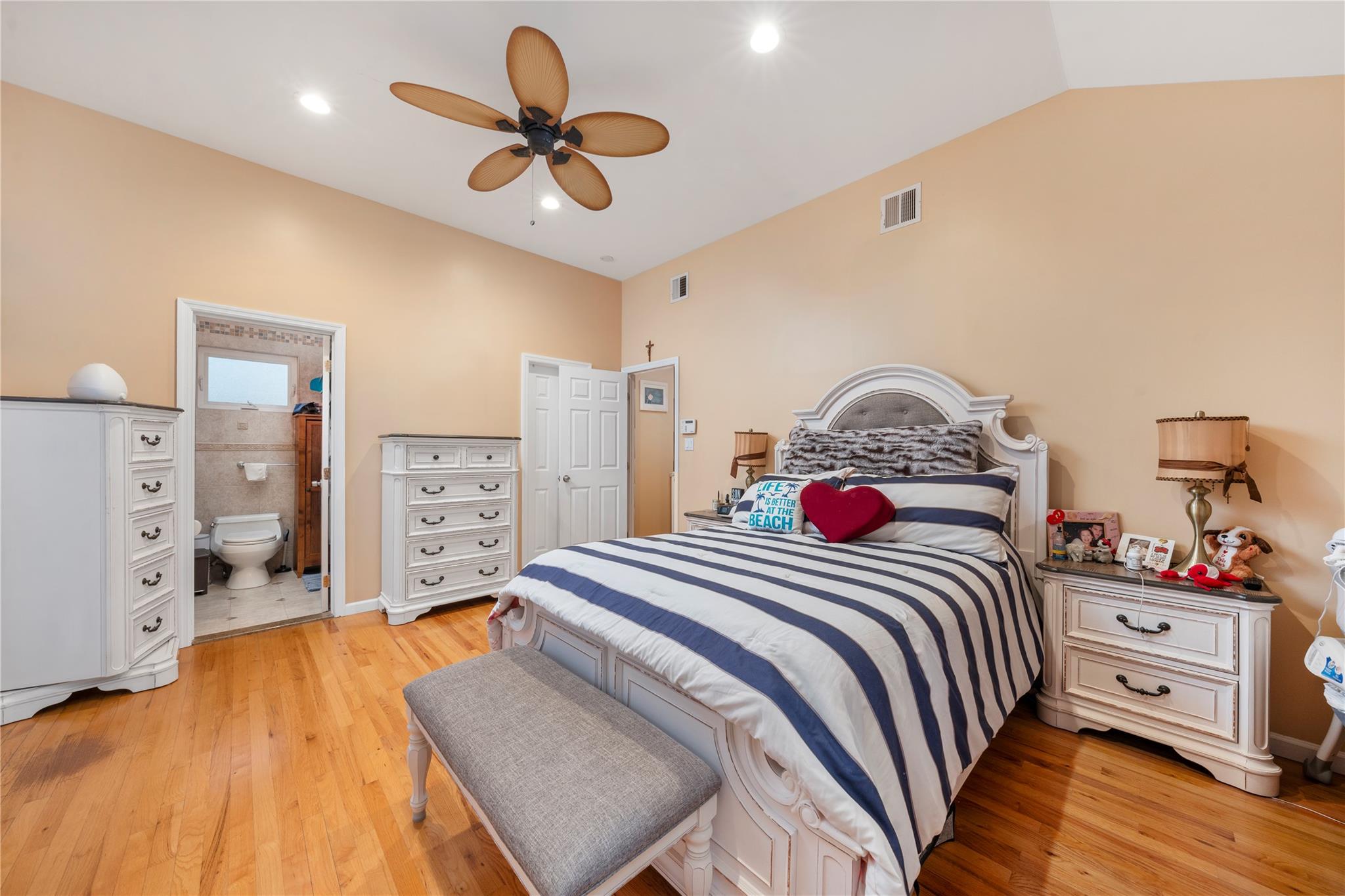 20 Skipper Drive, West Islip, New York image 11