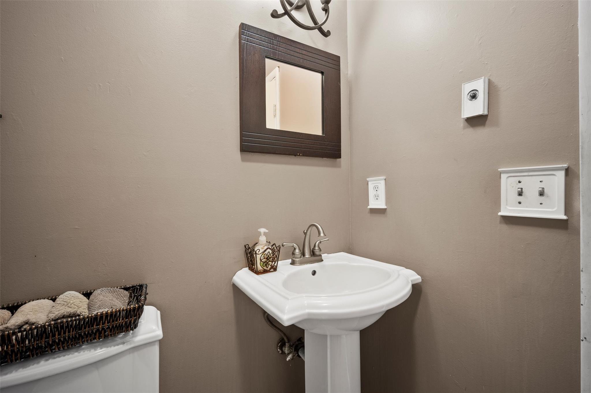 17 W Peggy Lane, Mahopac, New York image 18