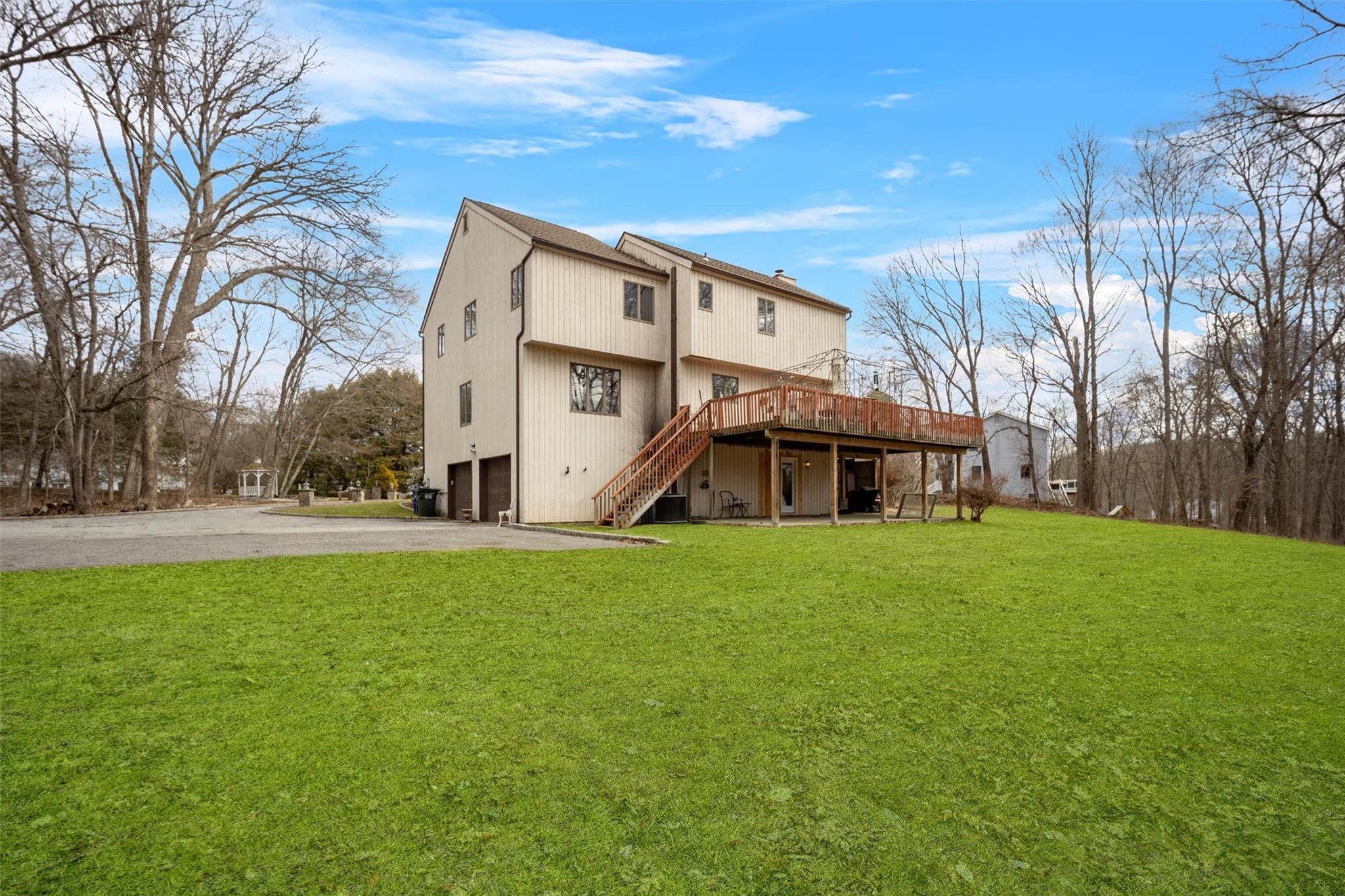 17 W Peggy Lane, Mahopac, New York image 29
