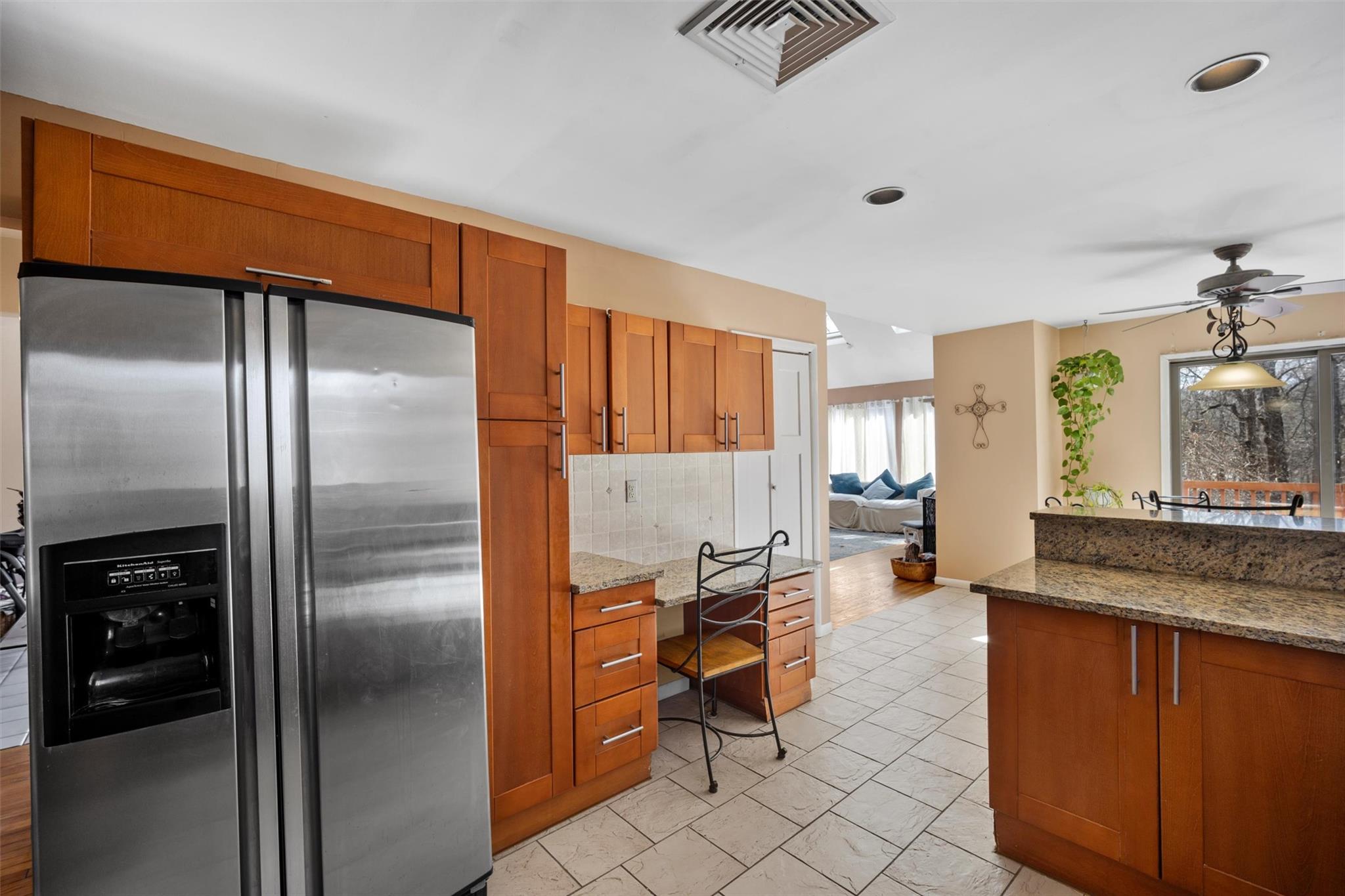 17 W Peggy Lane, Mahopac, New York image 8