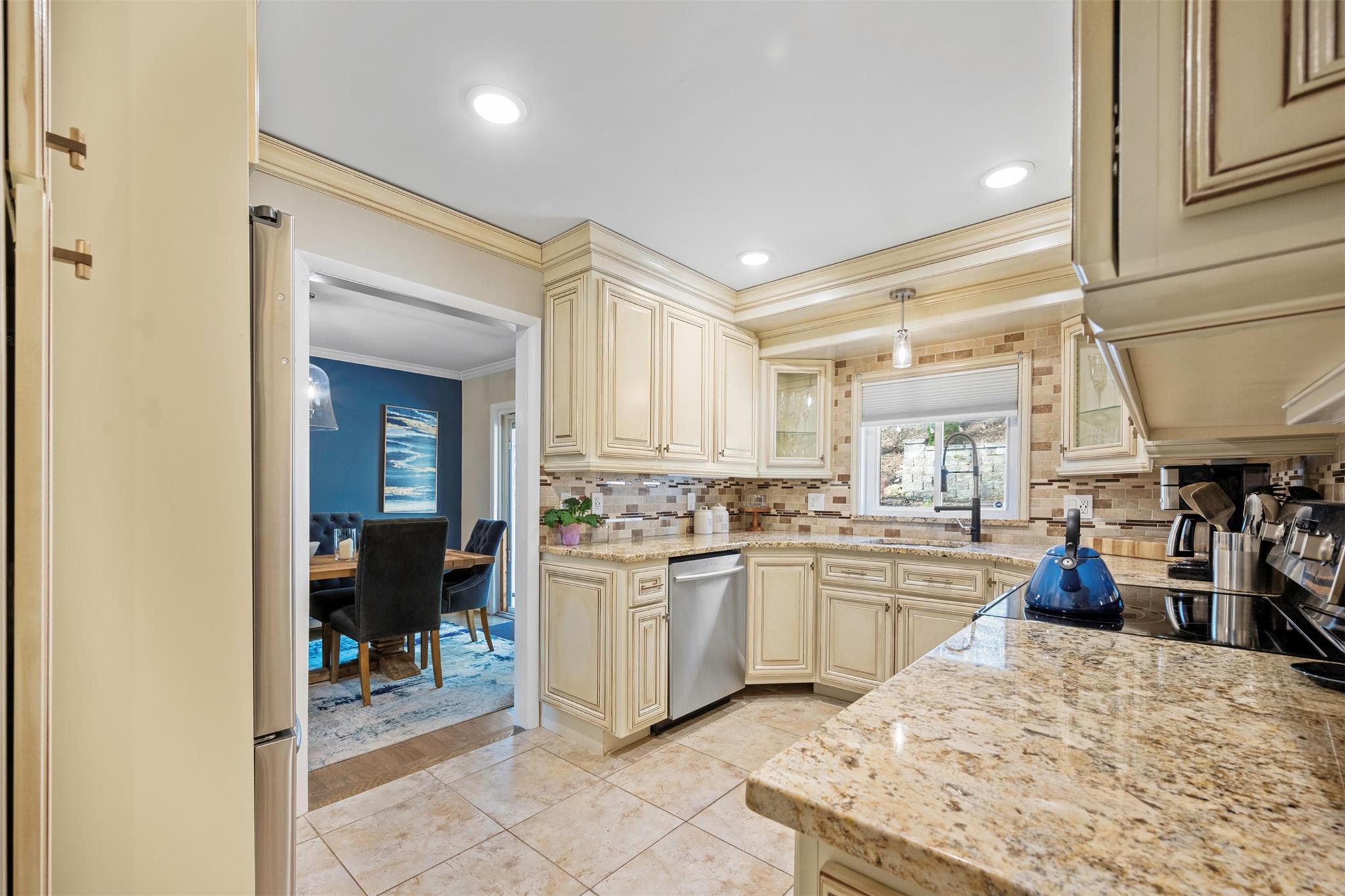 36 N Cold Spring Hills Road, Huntington, Florida image 11