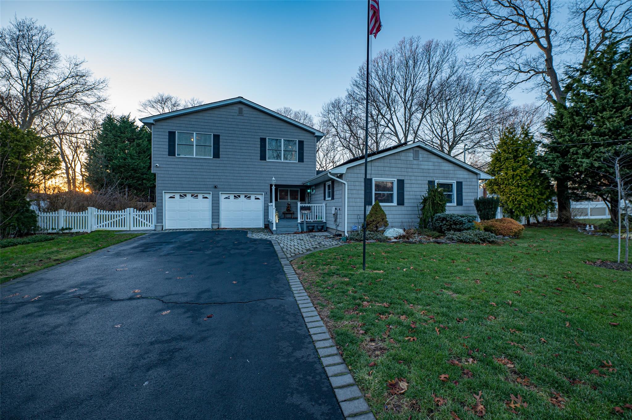 270 Brookville Avenue, Islip, New York image 34