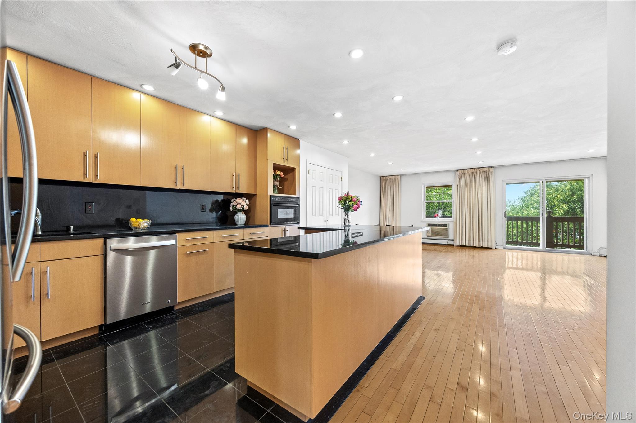 207-23 Darren Drive 2nd Floor
