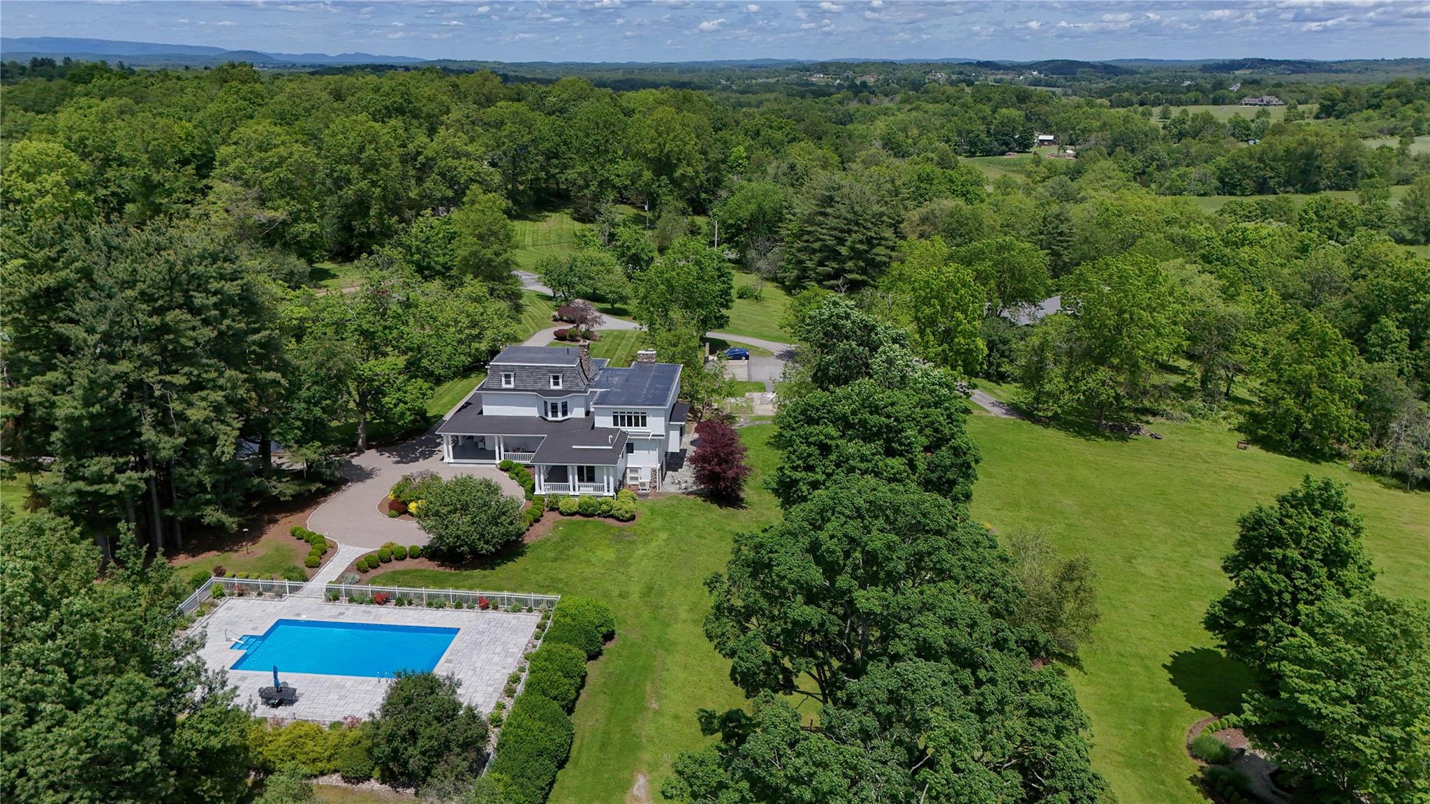 395 Sarah Wells Trail