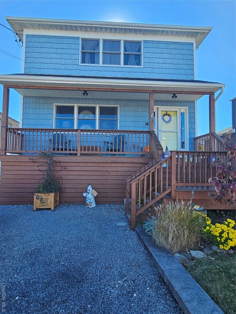 26 Mitchell Avenue Babylon NY 11702