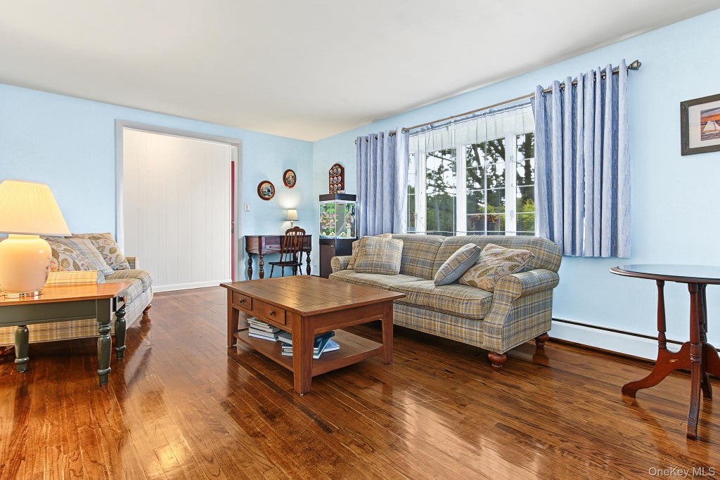 Photo of 4 Davies Drive, Wappingers Falls, NY 12590 (MLS # 1053940)