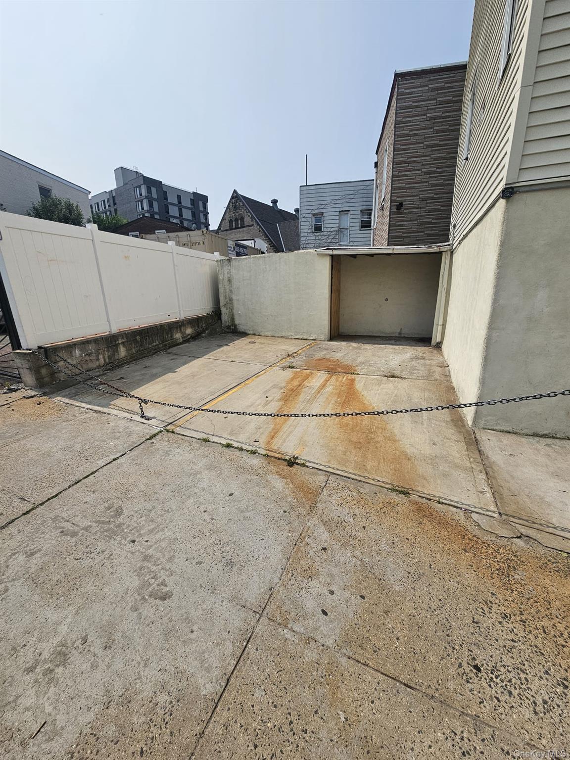 332 Walnut Street