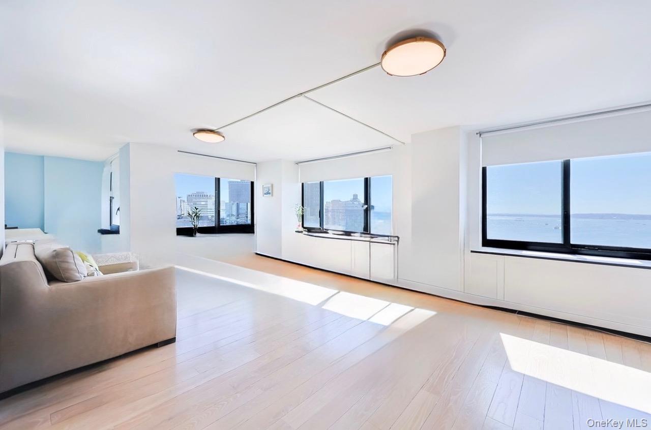 200 Rector Place 43D