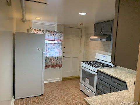 11433 204th Street - Photo 4