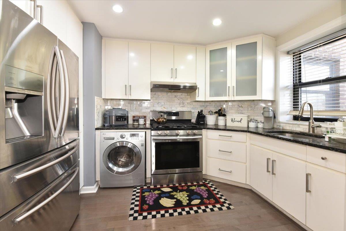 22-39 E 78 Street, Astoria, New York image 11