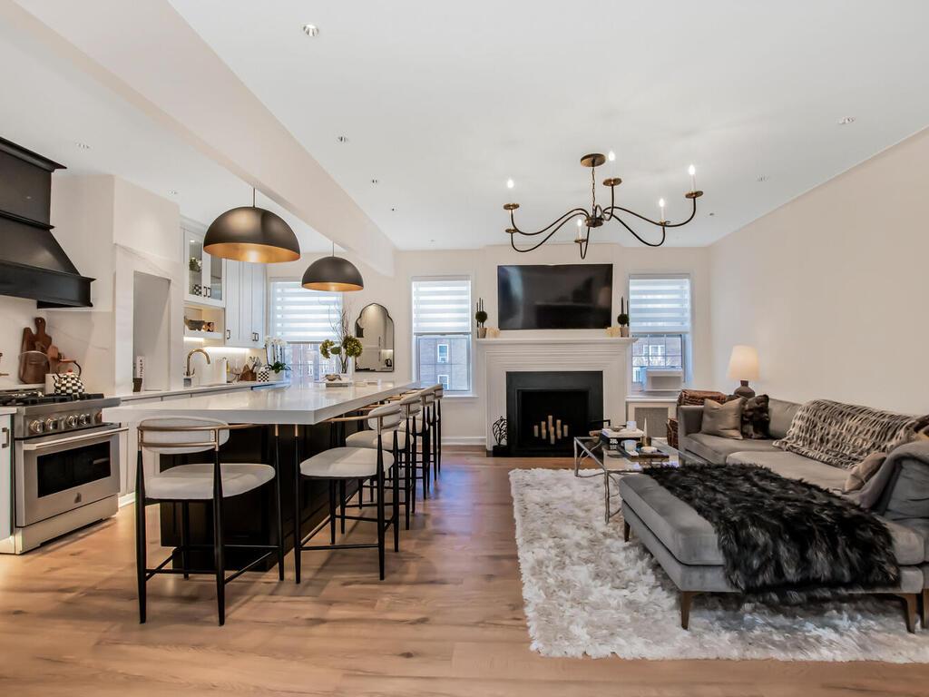 Property for Sale at Parkview Avenue 5L, Bronxville, New York - Bedrooms: 1 
Bathrooms: 1 
Rooms: 4  - $489,000