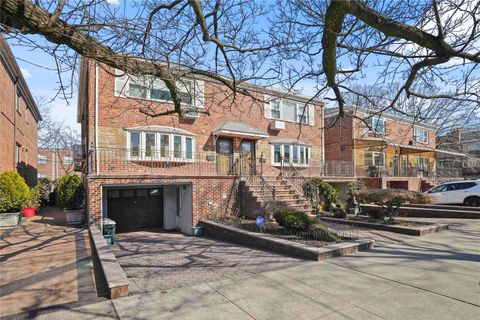 6165 70th Street, New York, NY 11379 - MLS#: 832715
