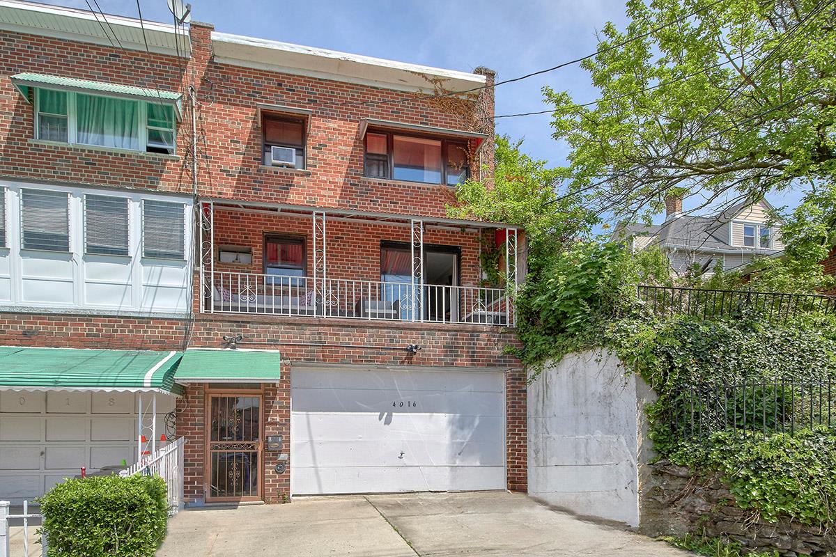 Property for Sale at Wilder Avenue, Bronx, New York - Bedrooms: 6 
Bathrooms: 2  - $955,000
