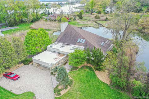 Photo of 5 Kew Court, Northport, NY 11768 (MLS # 1029869)
