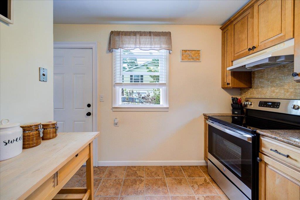 26 Booth Boulevard, Wappingers Falls, New York image 9