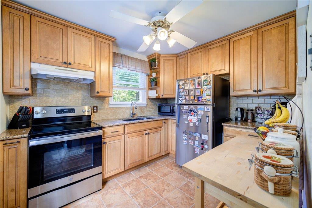 26 Booth Boulevard, Wappingers Falls, New York image 6