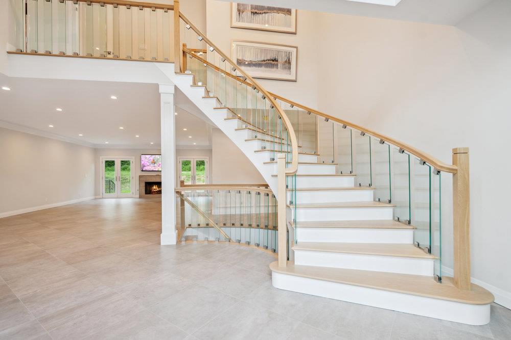 21 Arista Drive