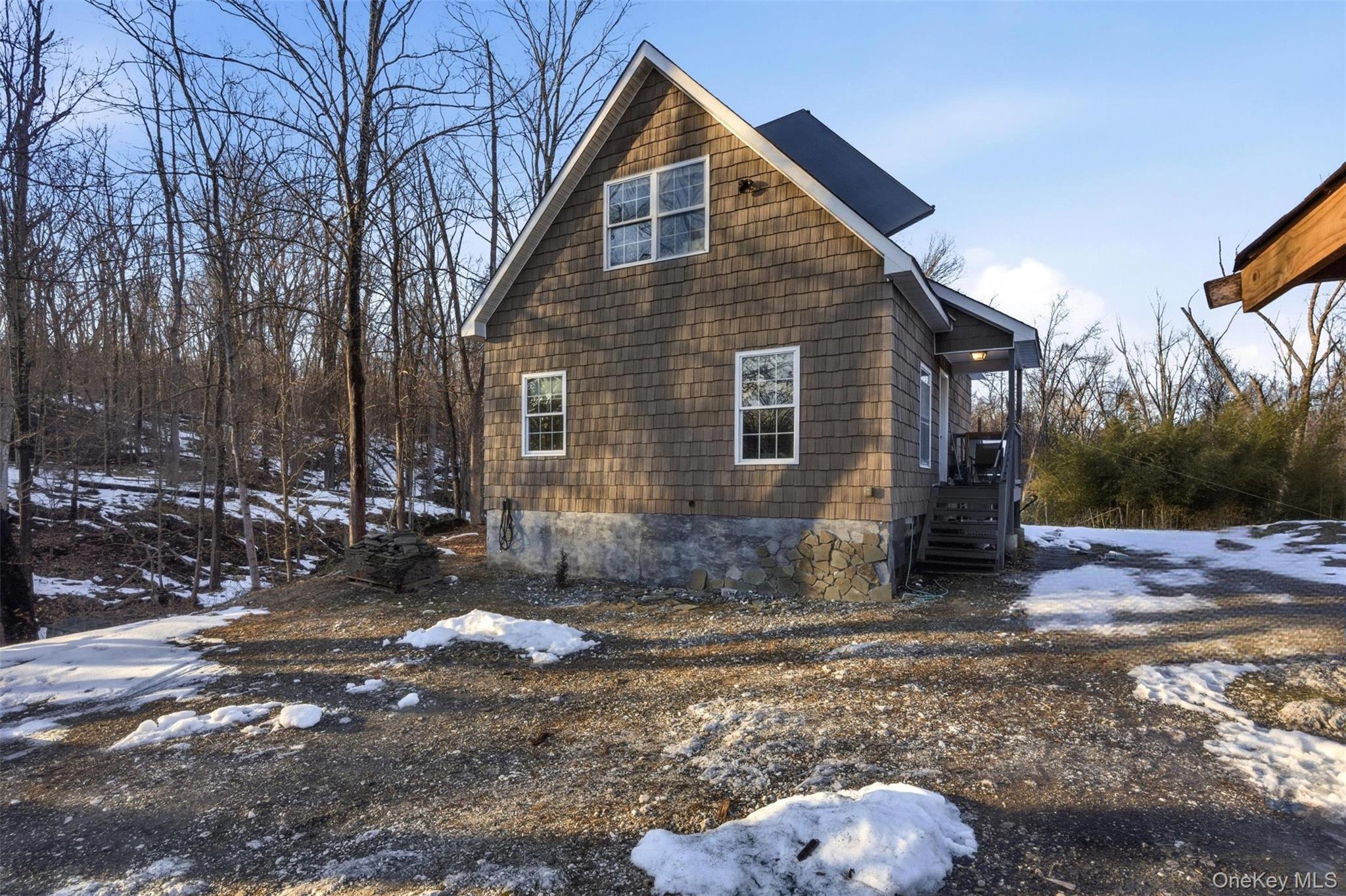 106 Newport Bridge Road