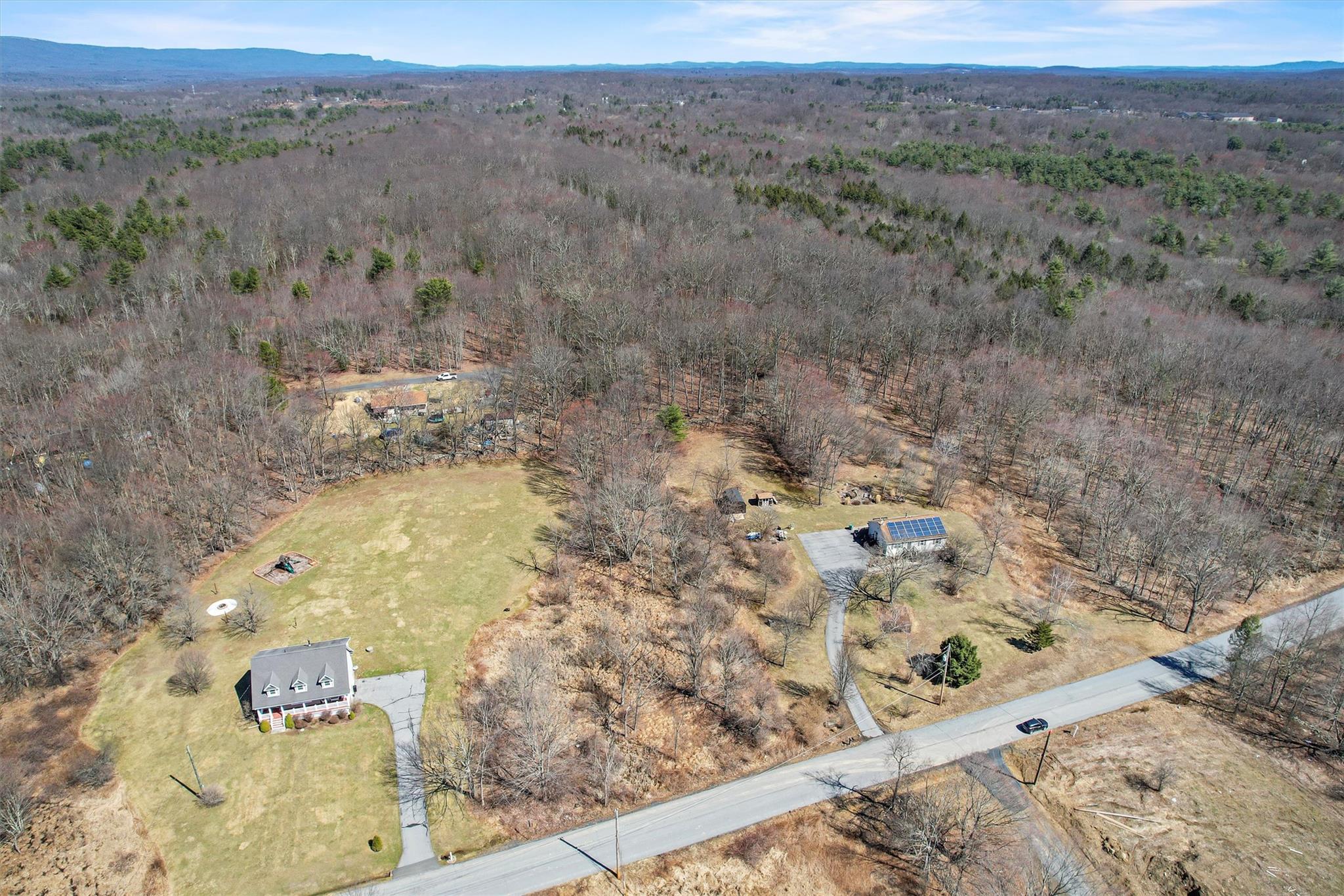 Decker Road, Middletown, New York image 5