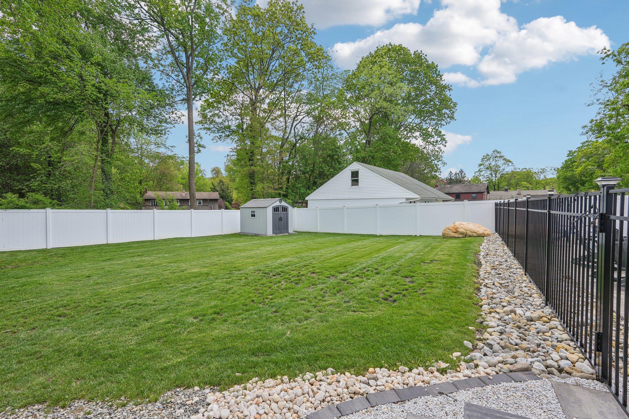 166 Red Hill Road, New City, New York image 35