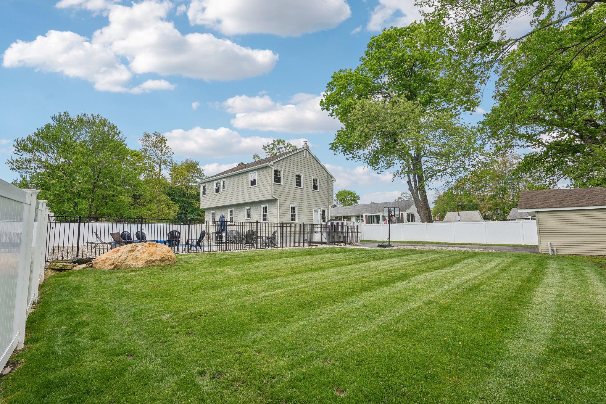 166 Red Hill Road, New City, New York image 34