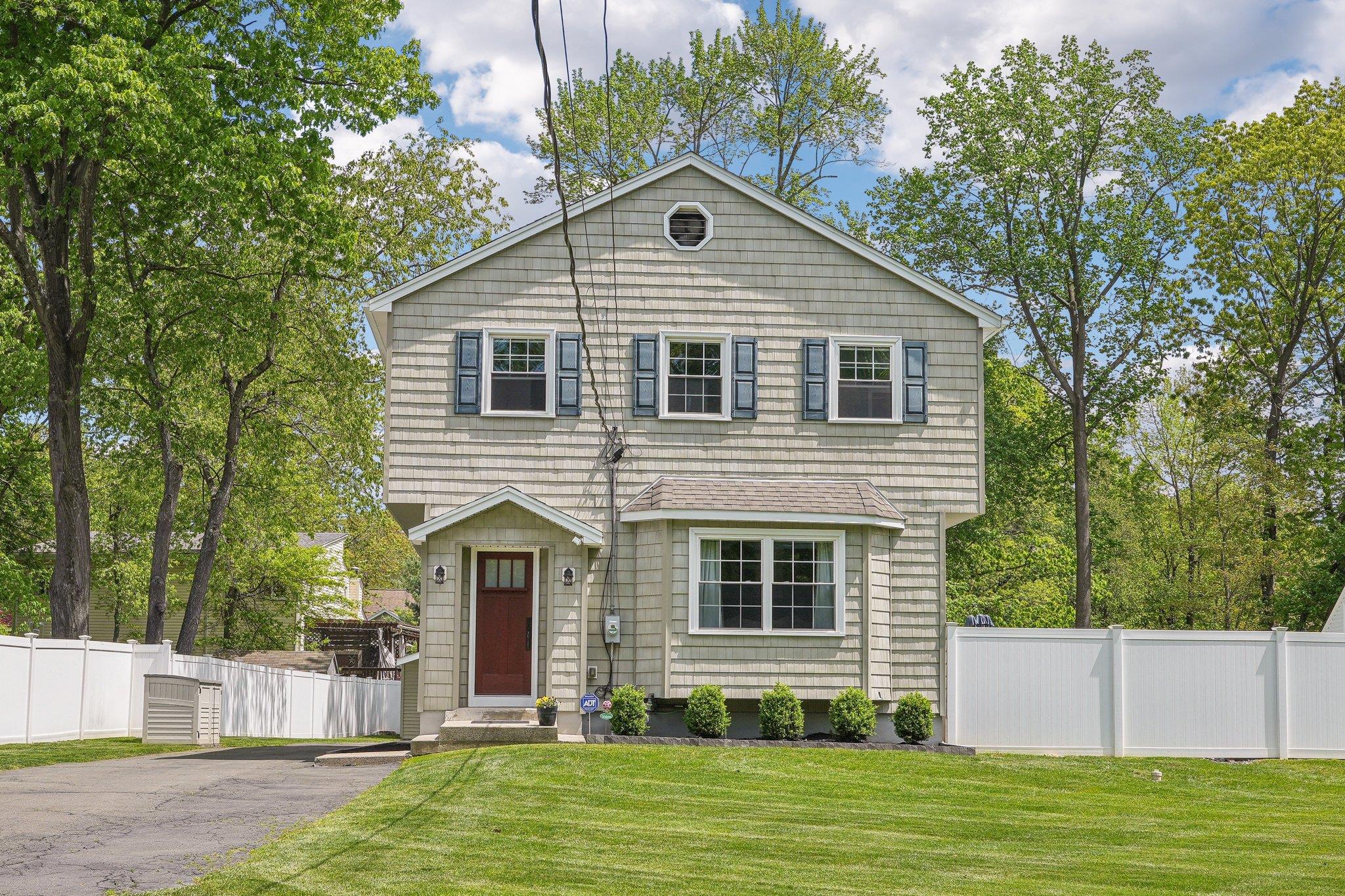 166 Red Hill Road, New City, New York image 1