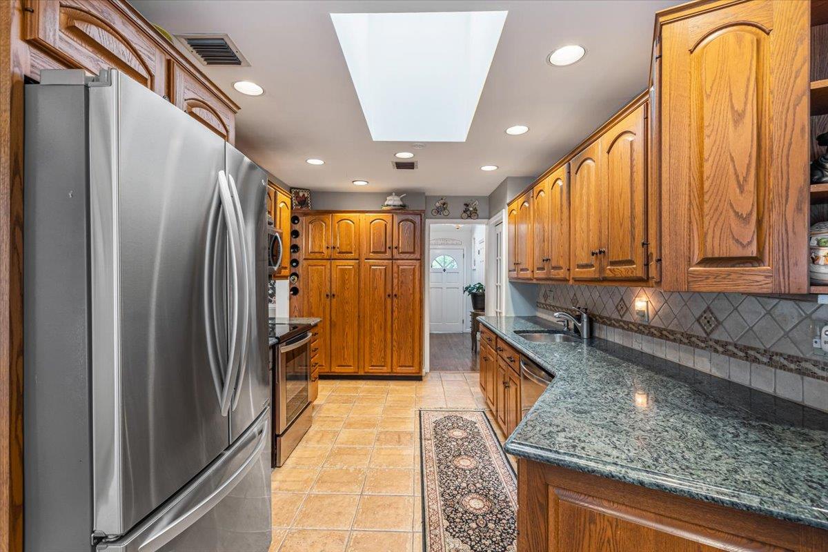 3781 Martin Court, Seaford, New York image 14