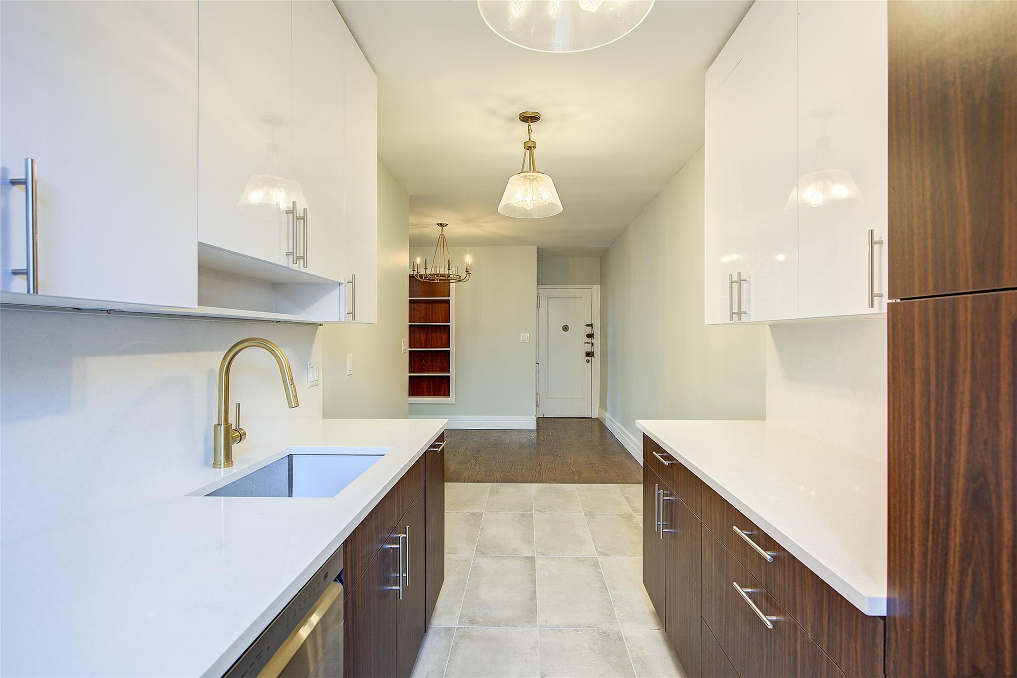 100-10 67th Road #5H, Forest Hills, New York image 14