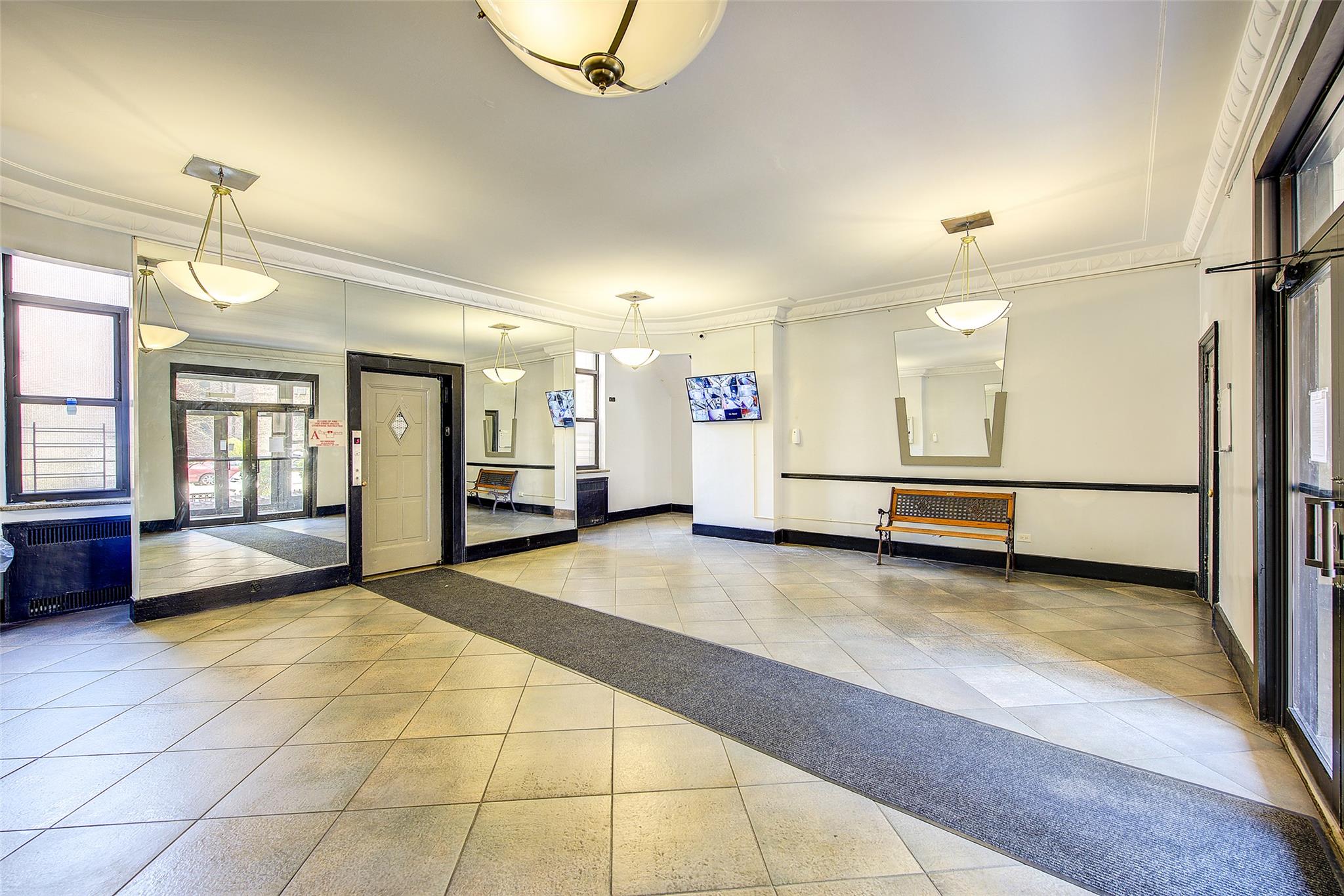100-10 67th Road #5H, Forest Hills, New York image 4