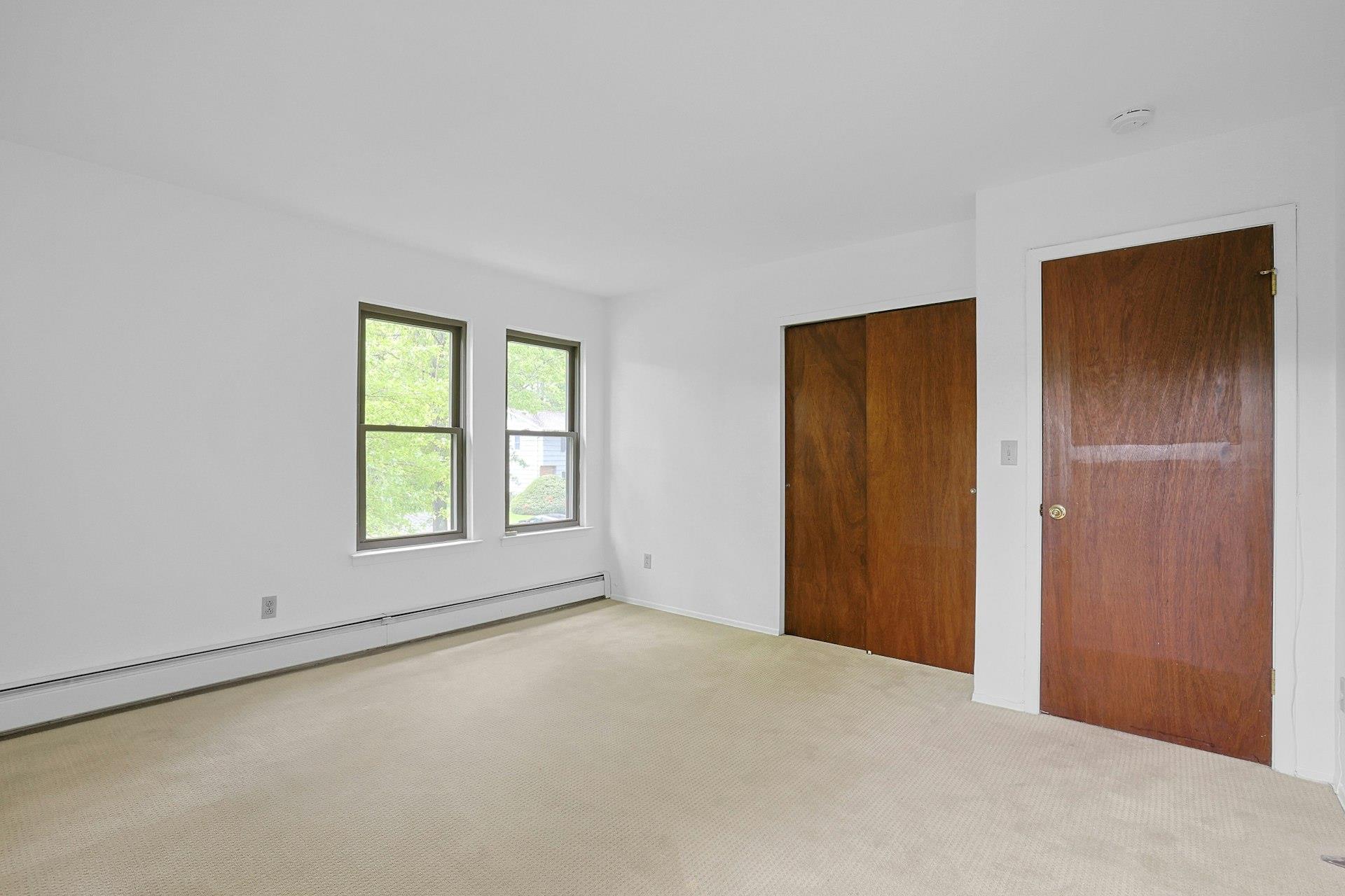 16 Quincy Lane, White Plains, New York image 15