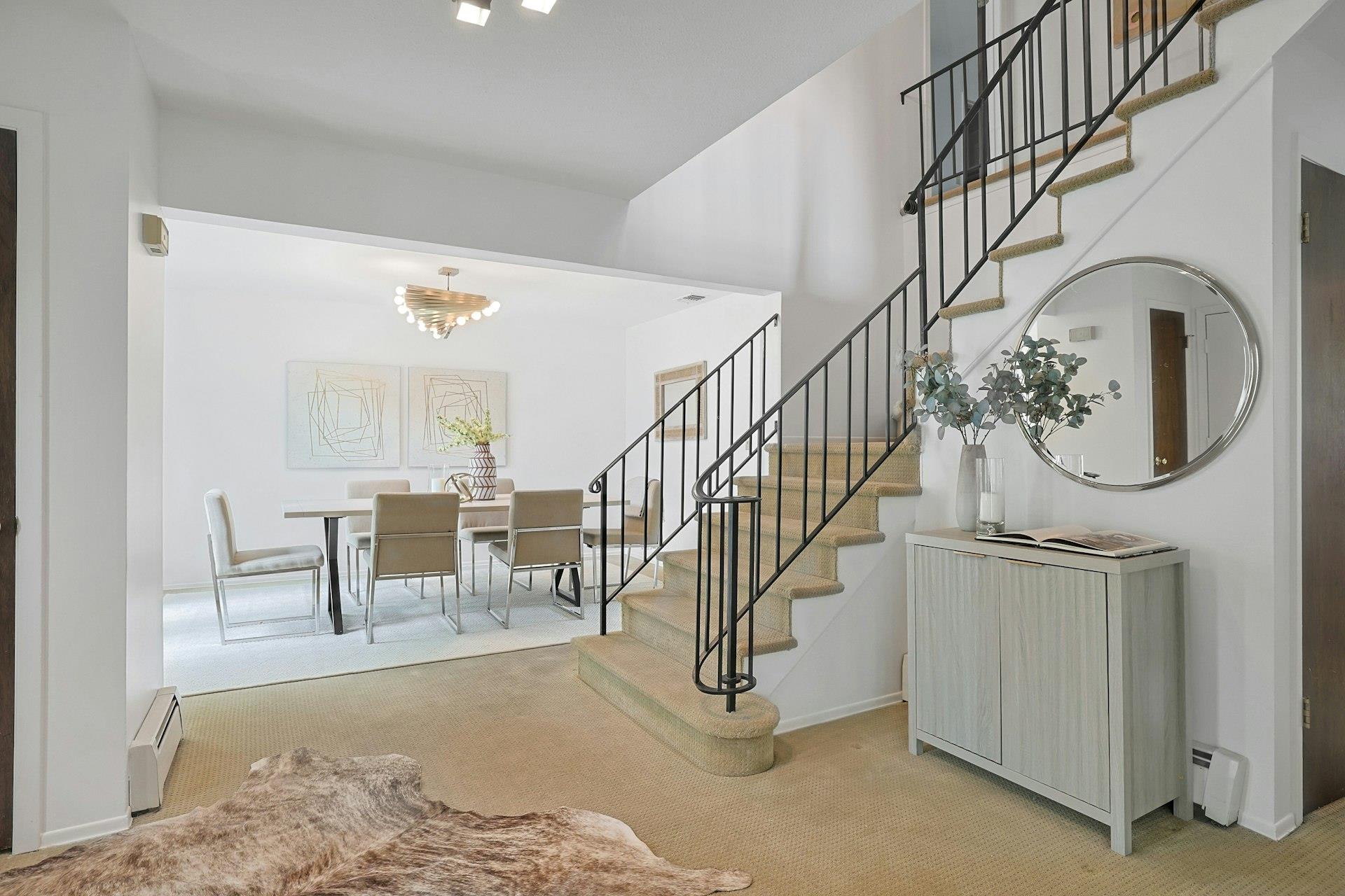 16 Quincy Lane, White Plains, New York image 11